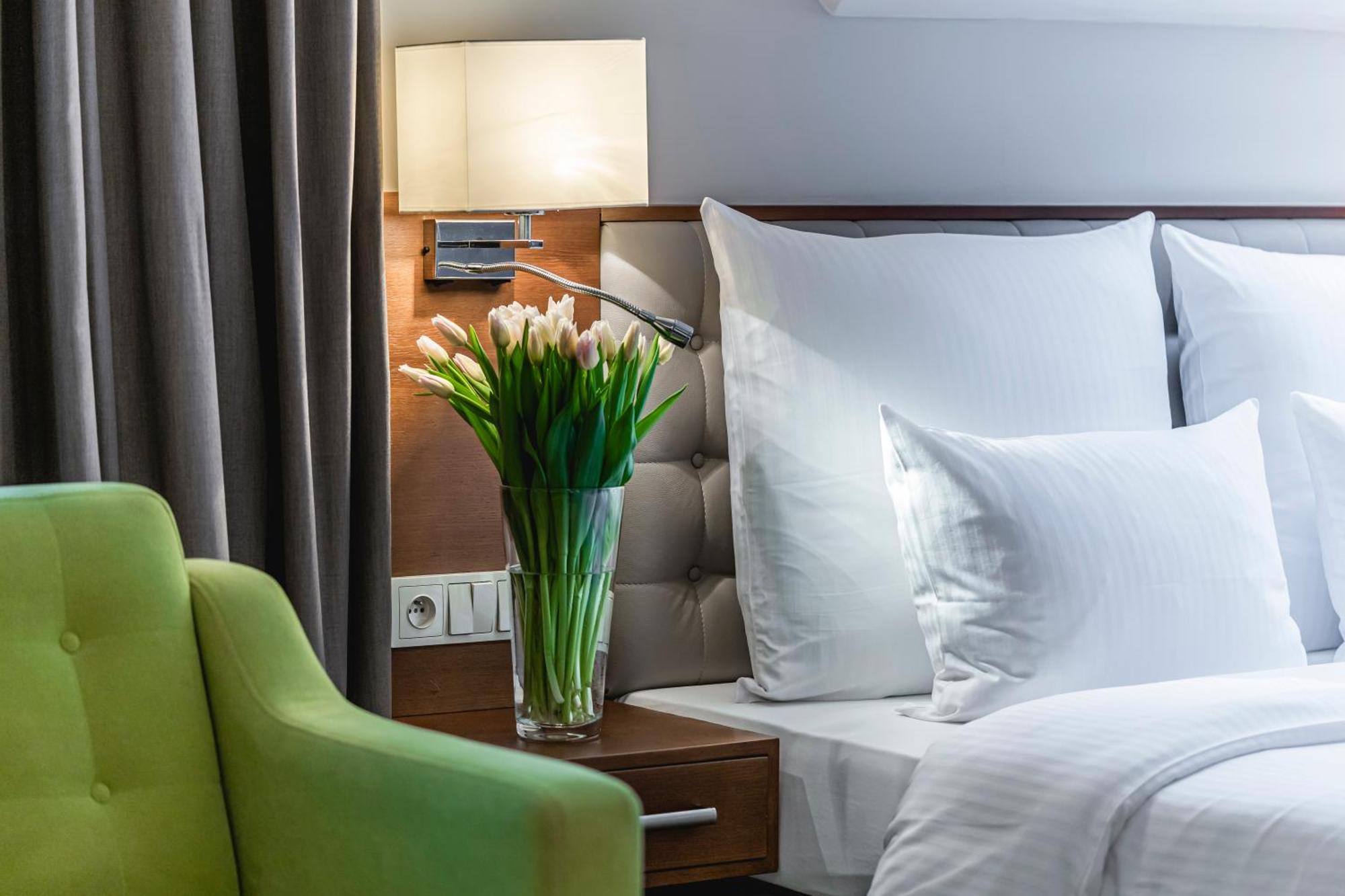 Hotel Wieniawski Lublin Bagian luar foto