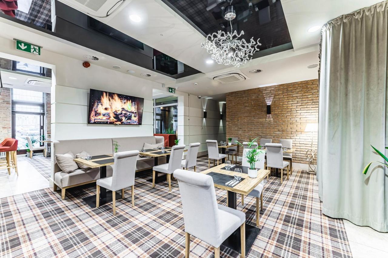 Hotel Wieniawski Lublin Bagian luar foto