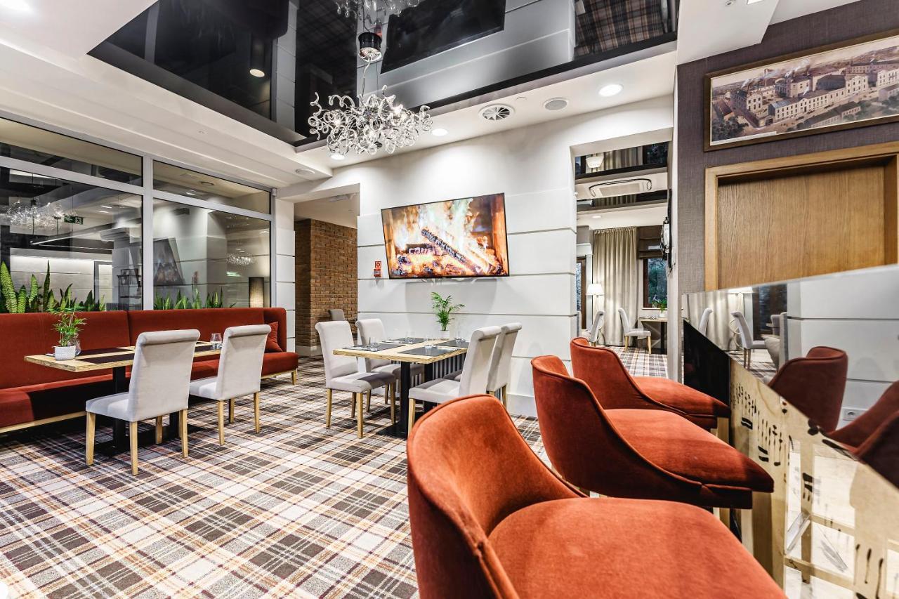 Hotel Wieniawski Lublin Bagian luar foto
