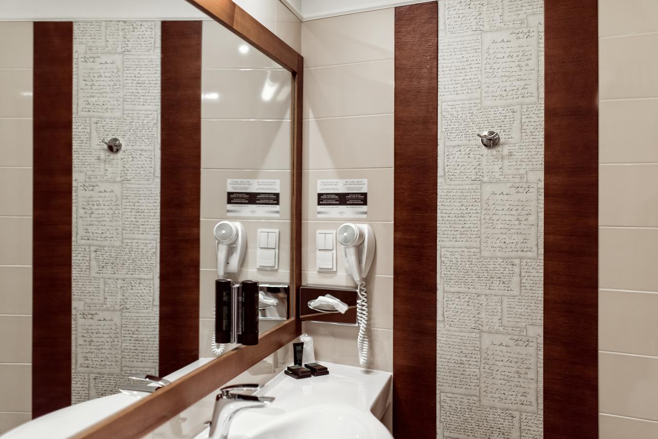 Hotel Wieniawski Lublin Bagian luar foto
