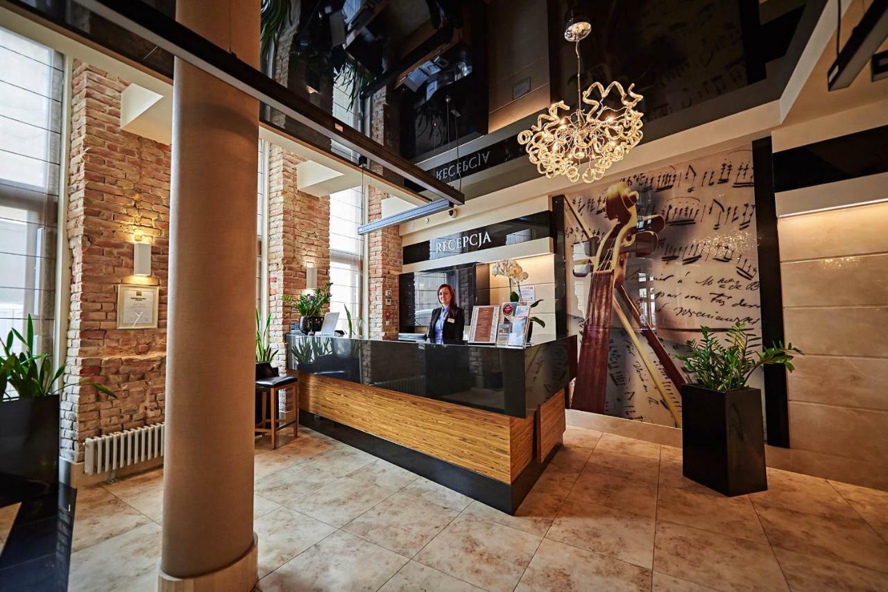 Hotel Wieniawski Lublin Bagian luar foto